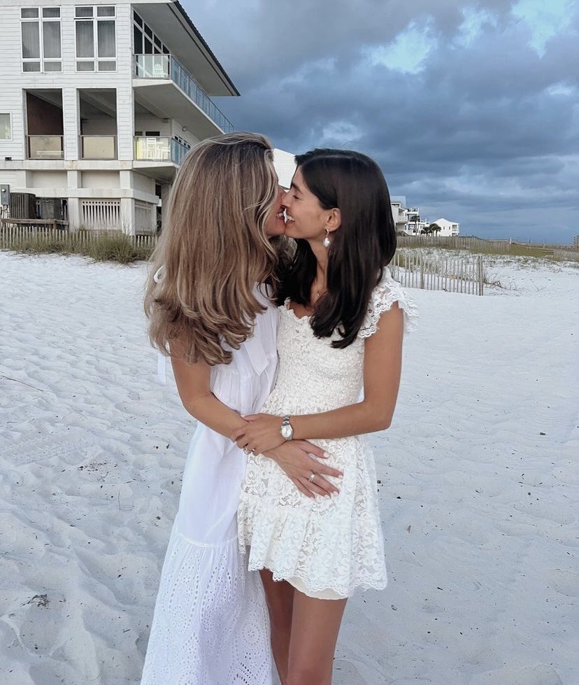 SophieBecke's tweet image. I’m so obsessed with these preppy engaged lesbians