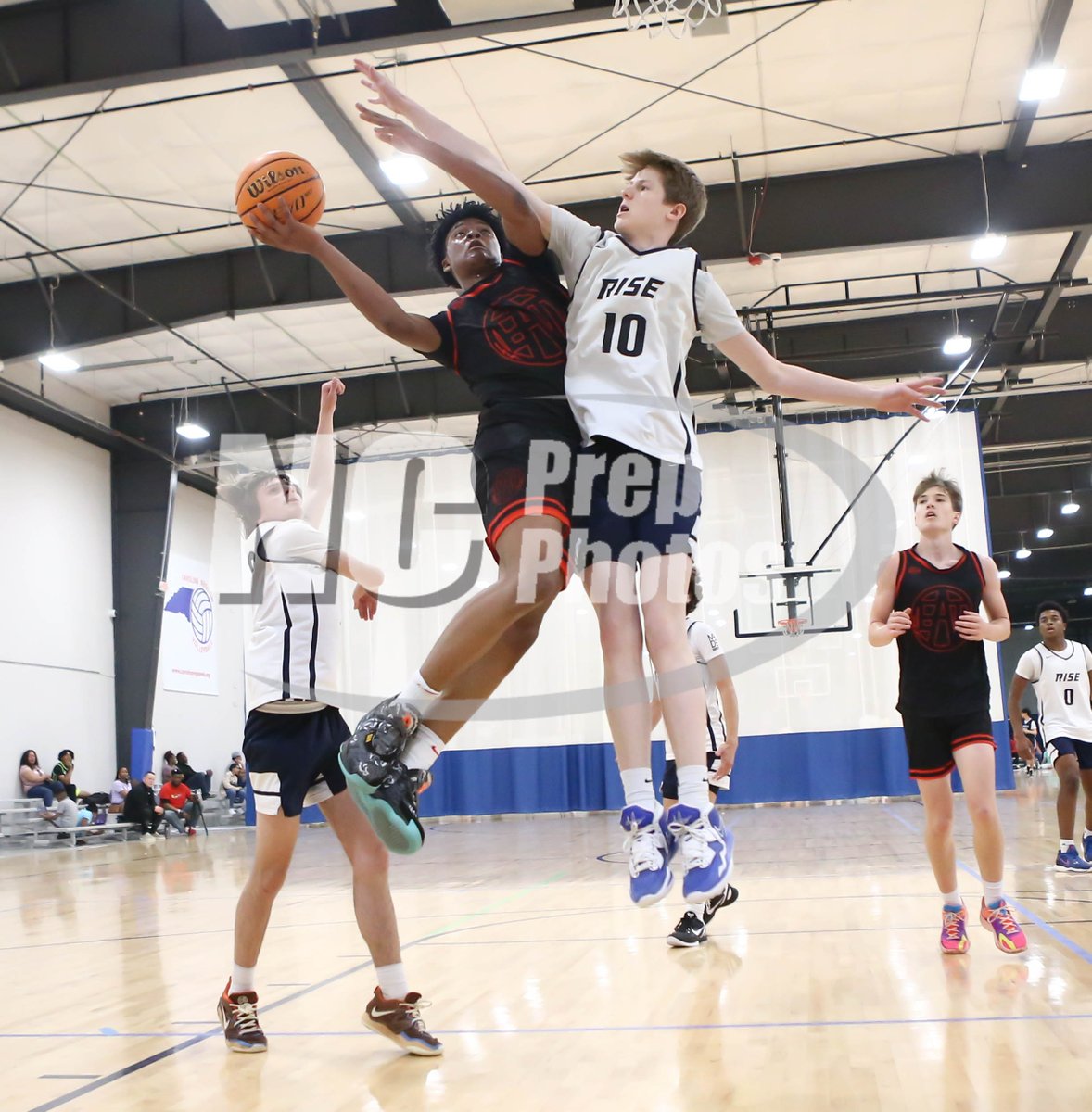 Battle of  North Carolina  

15U NC Rise vs Team Eat 

zurl.co/8G38 

<a href="/Battle4NC/">Battle for North Carolina</a> 
<a href="/TheHoopState/">Hoop State Network</a> 
 #battlefornc