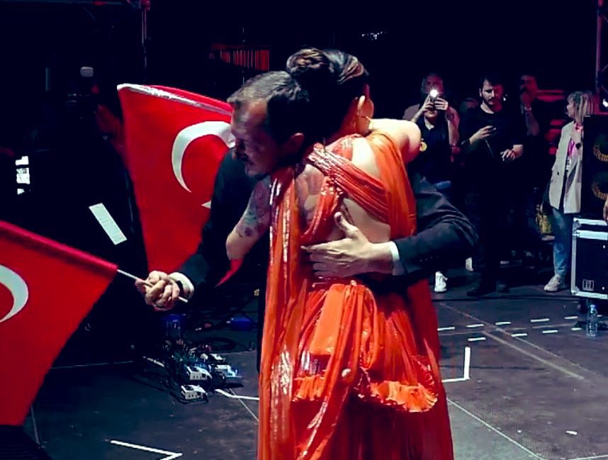 Busradde_'s tweet photo. Yazık https://t.co/3S7DGuITuN