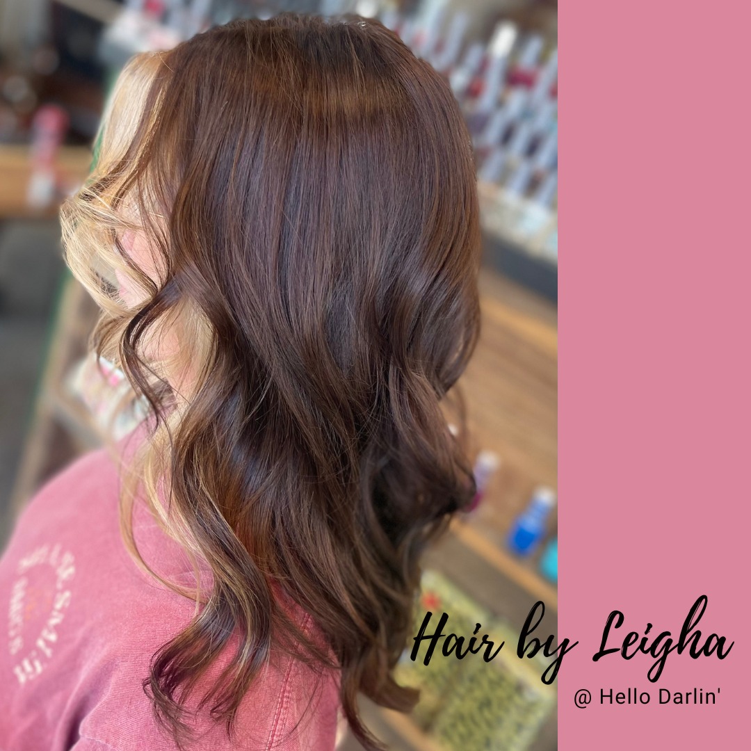 hellodarlinak's tweet image. #moneypiece #hairstylist #hellodarlin #hellodarlinak #wasillasalon #akhair #alaskahairsalon @leighaplaisance