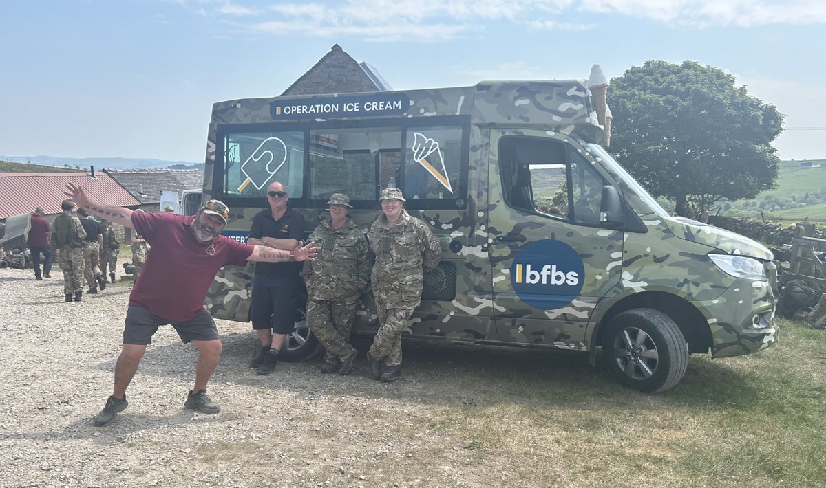 What better way to end a field weekend than with @ThisIsBFBS ! A fantastic moral boost for our 230+ Cadets, CFAV and PSS who have worked exceptionally hard this weekend! 🍦☀️🕶️ @DCompanyDACF  @DerbyshireACF  @ColCadetsEM @ColCadetsACF @Kirstie_Parker1