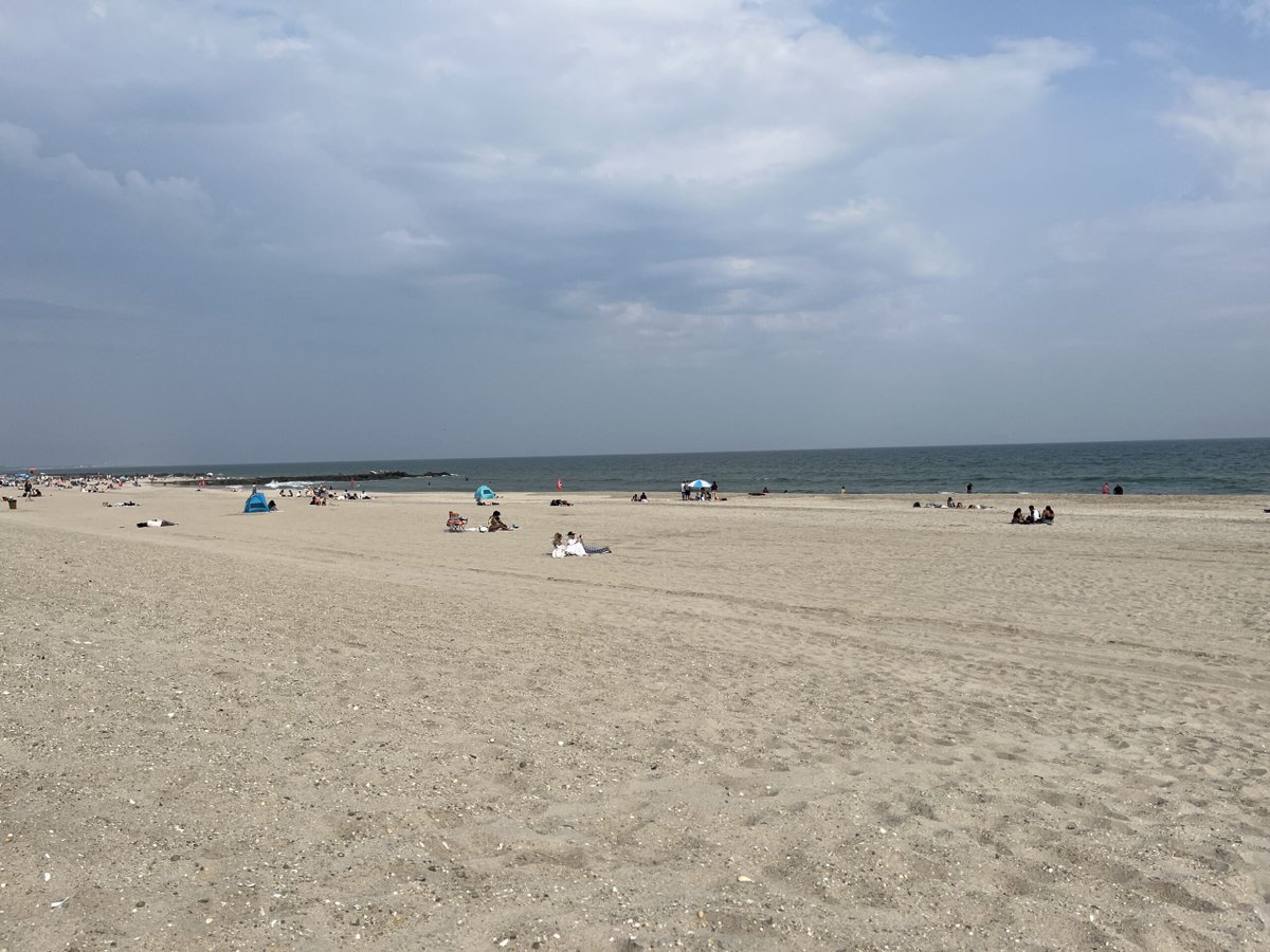 CoastSnap report from Queens County, NY: mycoast.org/reports/119666 #coastsnap #NY