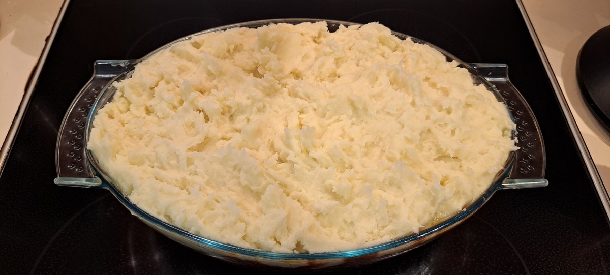 Paul // Verone 🐺🐱🐱 tweet media