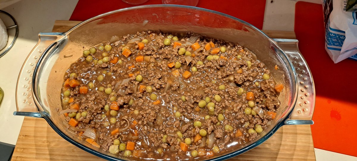 Paul // Verone 🐺🐱🐱 tweet media