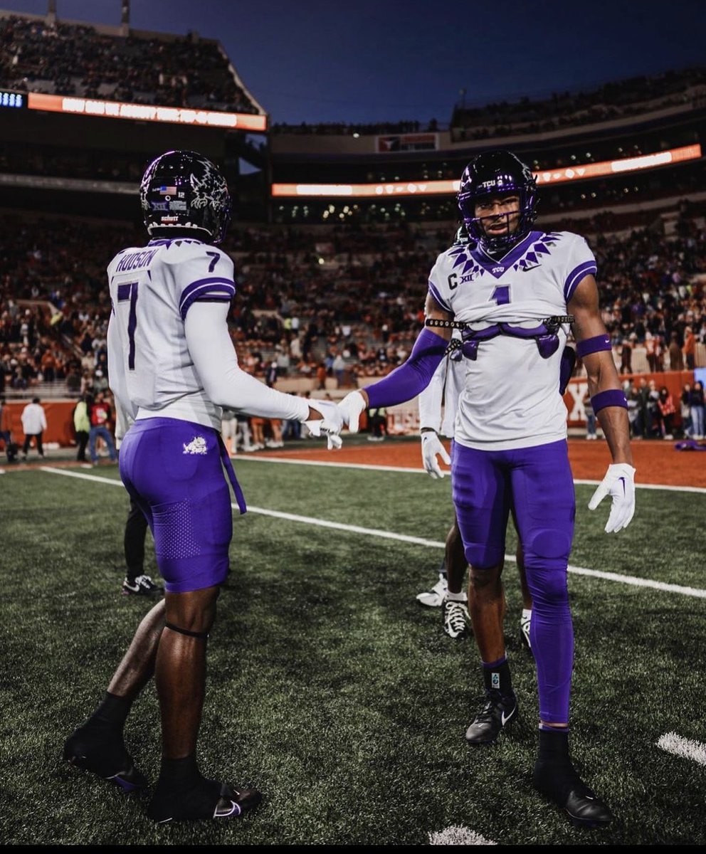#AGTG blessed to be TCU offered🟣⚫️ @TCUFootball @CoachMXKelly @CoachSonnyDykes #GoFrogs @DSwan7 @CoachRoland77