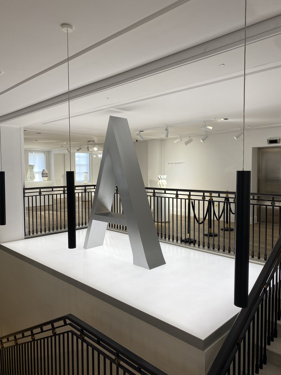 Zer0e (Ø,G) tweet media