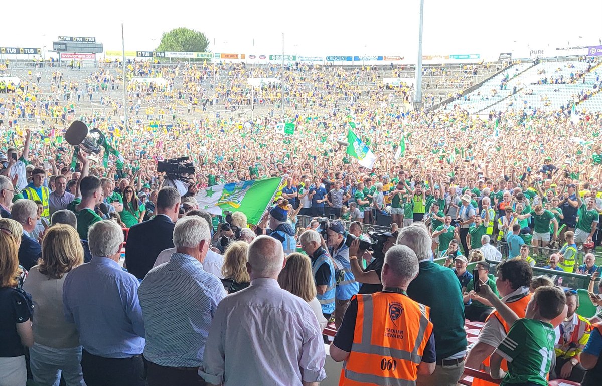 OisinMasterson's tweet photo. My first Munster Hurling Final. Wow. What an experience. What a day. @eir #fastestfirst https://t.co/S3UnKs1MhY