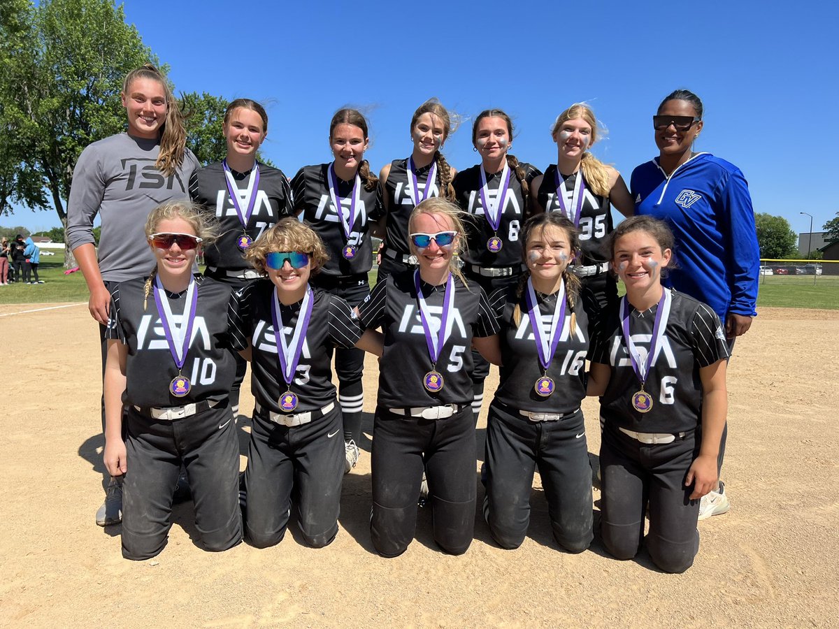 Congratulations to 14U Royal who took second place in the gold bracket of the Lexi Krestch Summer Showdown!🥈🥎 #ISAproud #makeanimpact #softball