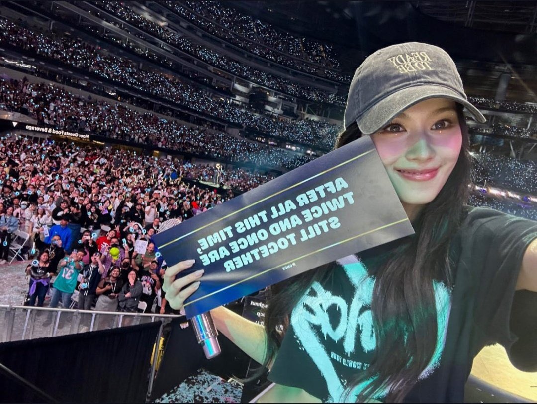 sana universe ₍⸍⸌̣ʷ̣̫⸍̣⸌₎ on Twitter "Sana’s Instagram story update 💜