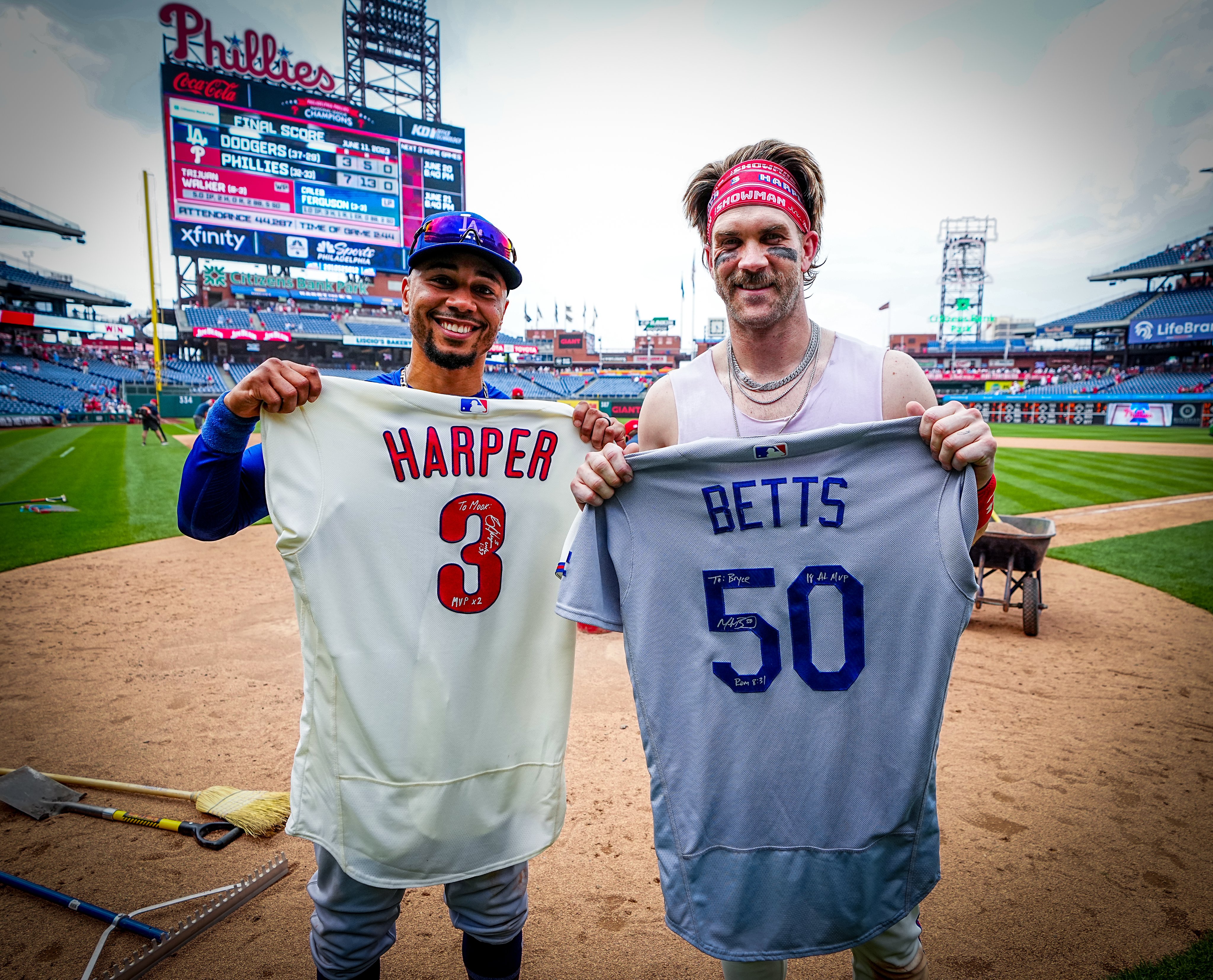 Philadelphia Phillies on X: MVP 🤝 MVP  / X