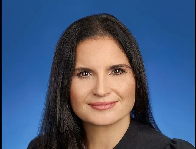Let me make this clear. I have no doubt Jack Smith can handle anything Judge Aileen Cannon tries to do to assist in Donald Trump's defense. She will likely recuse herself . If she does not. Jack Smith can either appeal or continue with her on the case and wait for her inevitable