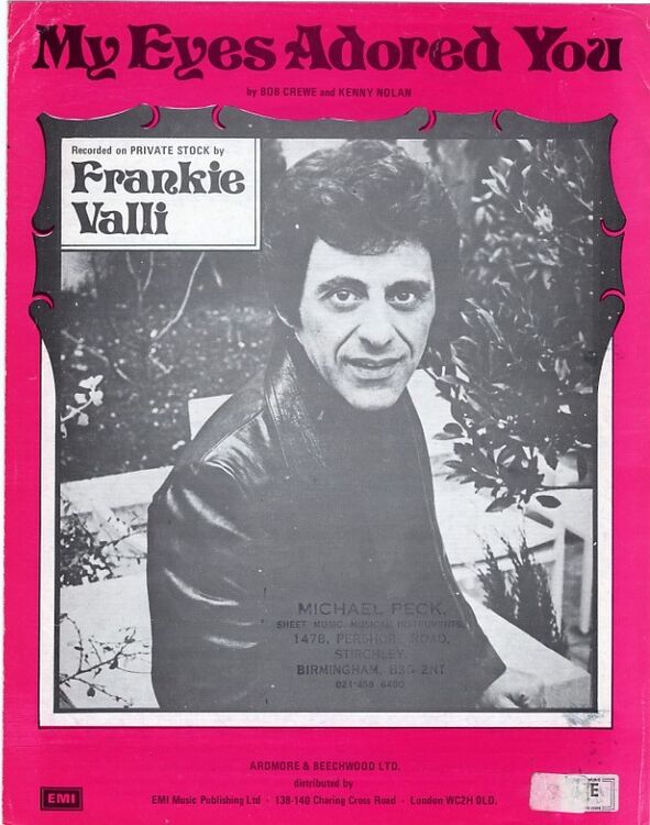 #RockinFaves #LateNightTwitter #chrisplaylist ONLY on #chrislatenight #Eclectic and #Diverse #music from #playlists! Released- 10/1974 Frankie Valli- My Eyes Adored You (#Live #Performance) youtu.be/ataKVec-SiY