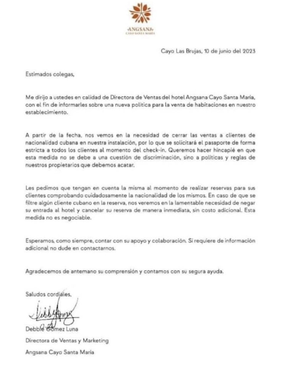 FinlayAntonio's tweet photo. De los creadores de "los hoteles son del pueblo", ahora nos llega: "ciudadanos cubanos no se pueden hospedar". https://t.co/yla0L2Zh8B