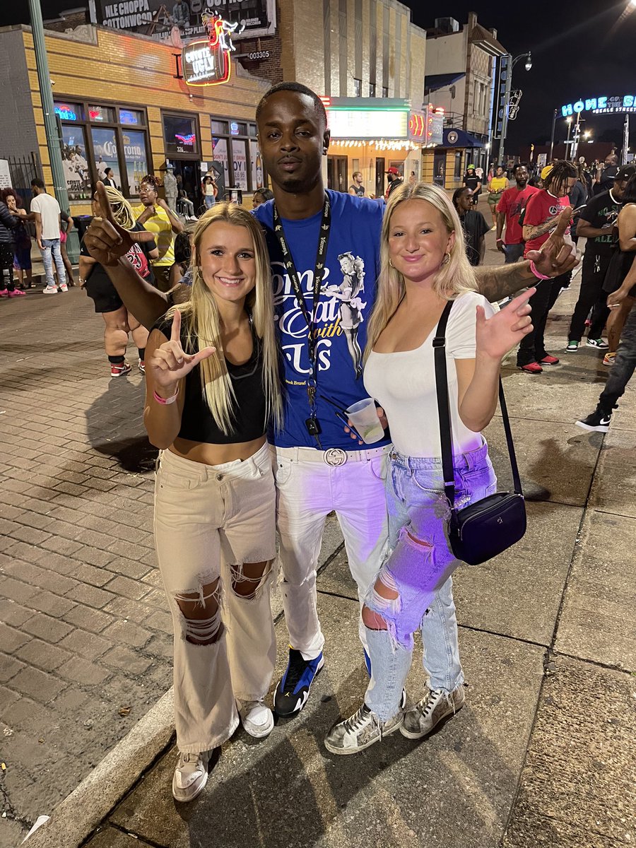 Lceo37's tweet photo. I Watched a Nigqa Go From my Biggest FAN to my Biggest HATER ๐๐ฝ I Watched a ๐ฏโโ๏ธ Go From a Homebody to a ๐ Chaser ๐คฆ๐ฝโโ๏ธ
#LbmCeo
#TreySevenGang
#1of1
#LLSL #LLG https://t.co/kEMQDFb4fp