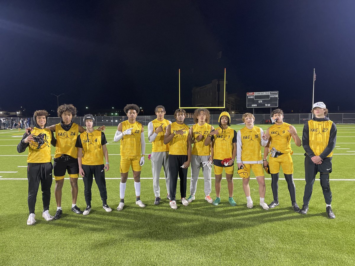 MathisGaius's tweet photo. Guys are looking forward to The University Colorado Boulder 7v7 Tournament this Wednesday ⁦@EddyMpela_9⁩ ⁦@brownbryson02⁩ ⁦@TayrenCombs⁩ ⁦@DavidRHerrera25⁩ ⁦@TreyWarnsley⁩ ⁦@BryceGarza8⁩ ⁦@FerrisQuaid⁩ @jay3_D1 ⁦@lyric_smith4⁩
#YAC https://t.co/6KnxvYJbDB