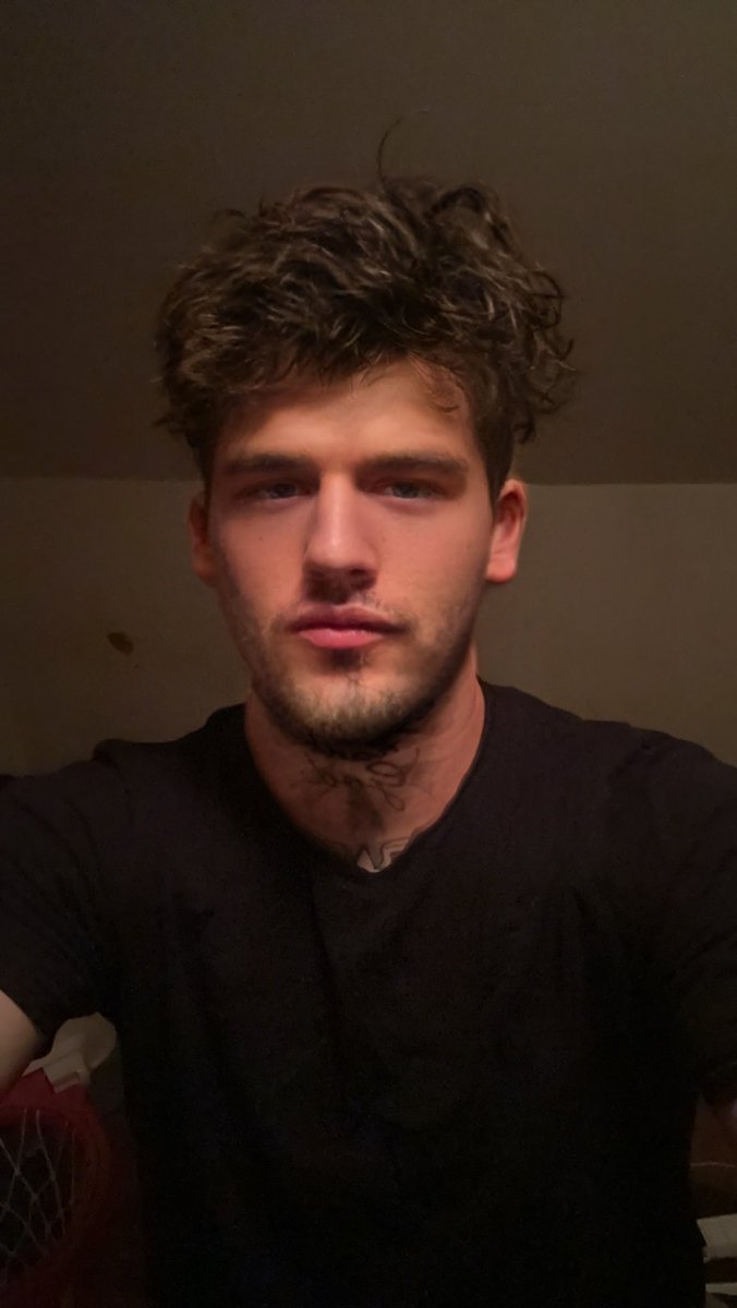 Quit gaming 6 months ago. Bought a new car, I have an amazing new girlfriend, I make a shitload of money and I'm buying a house this summer. I party every weekend, I'm never home. I'm enjoying life. Do yourselves a favor. Stop trying to make gaming a career. It's cringe as fuck