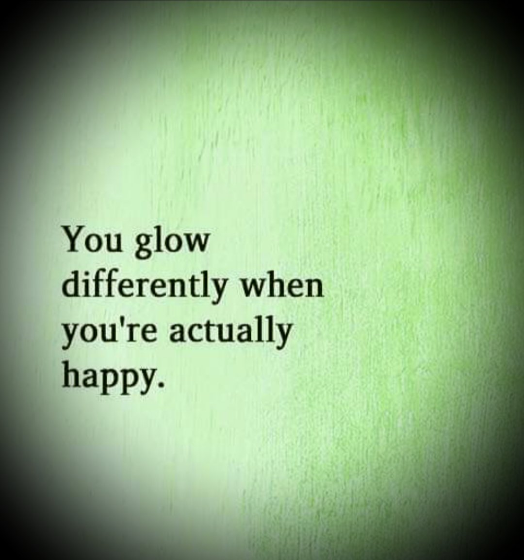 iammachine333's tweet image. 📌What is something that you KNOW makes you glow different?