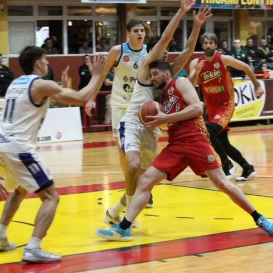 Santa Paula tweet media