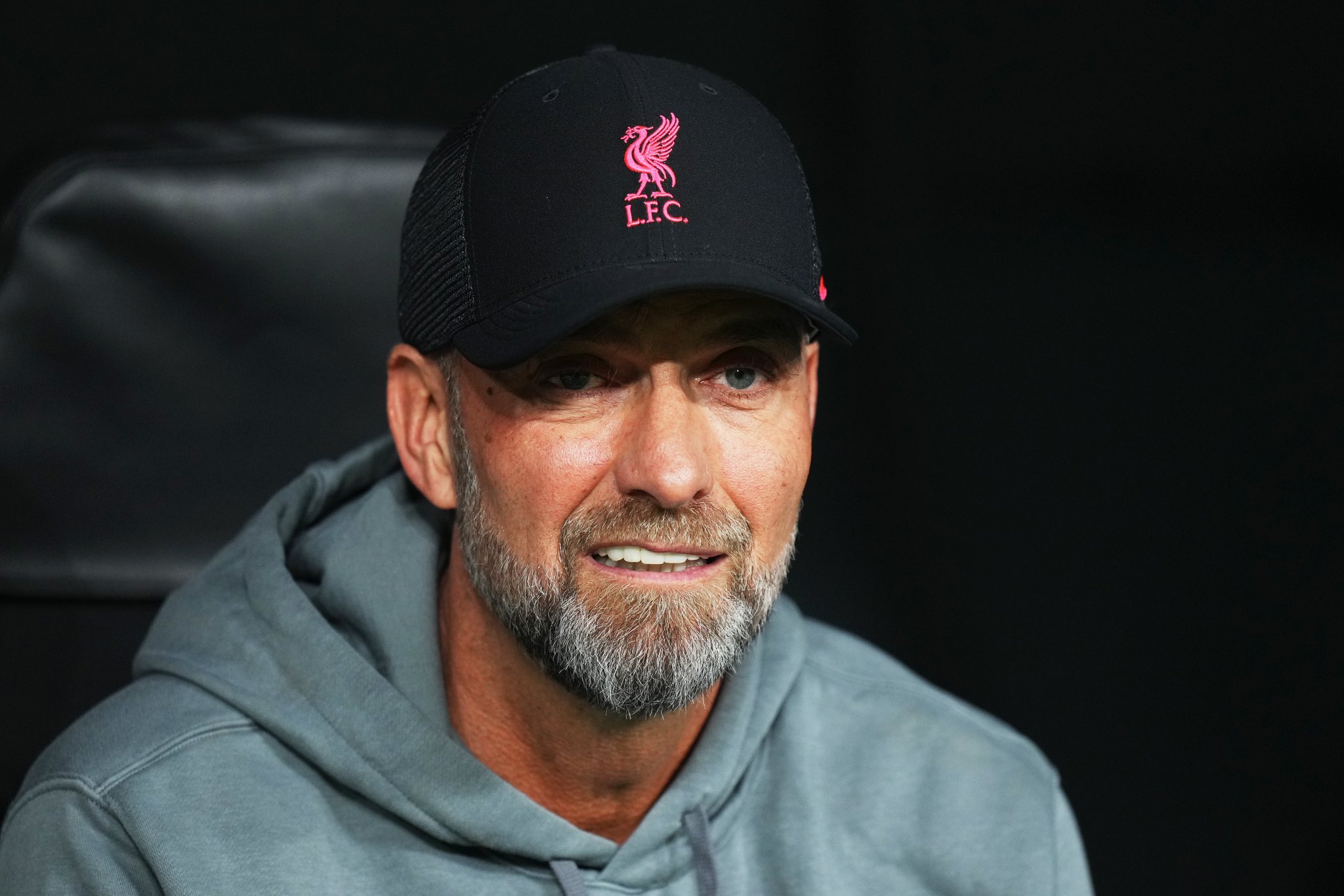 Fabrizio Romano Twitter: "Liverpool are working on two more new midfielders after Mac Allister but there's also clear intention to sign a new centre back this summer. 🔴 #LFC Klopp and