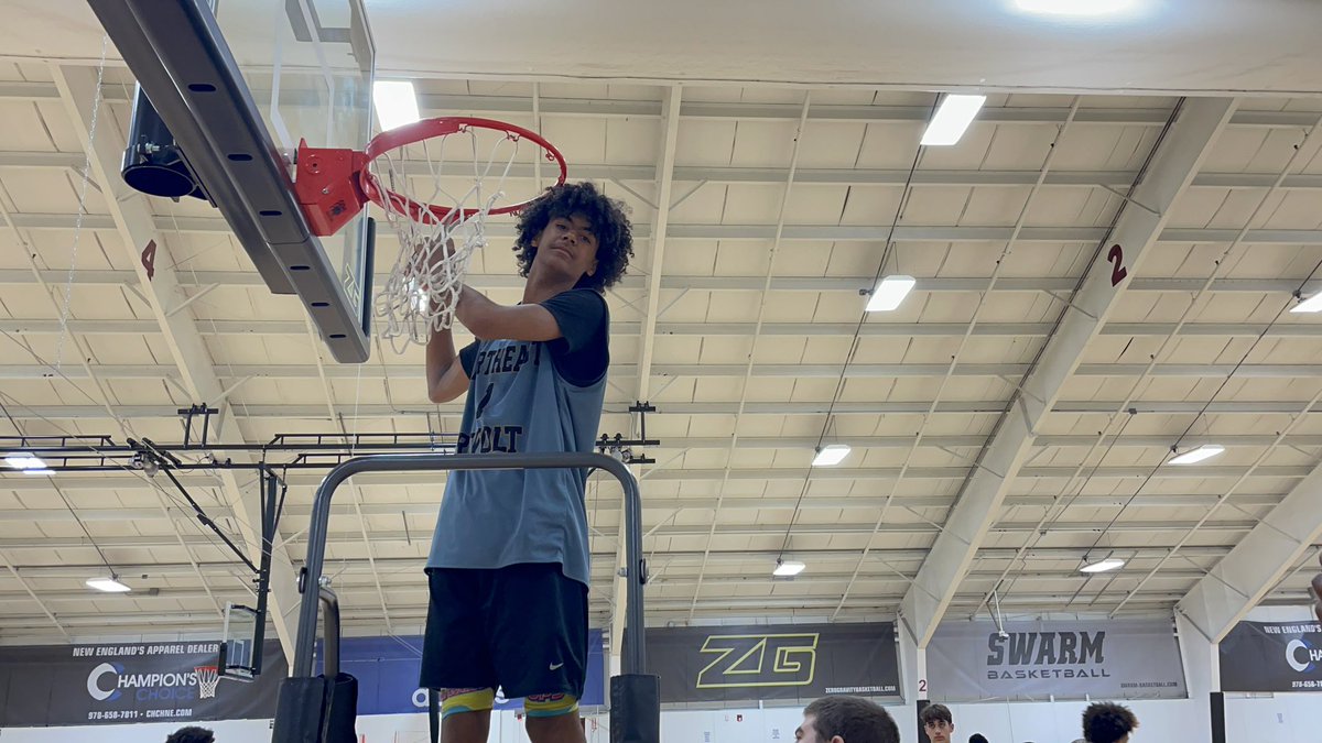 zg_newengland's tweet photo. Your Boys 7th Division 2 National Champs… @NERevolt! 🎉💥📸
An extremely well played weekend all around, and they clutched up their hardware! 🏆🏆🏆
#ZGFinals | #CutDowntheNets https://t.co/NIQr9WB77B