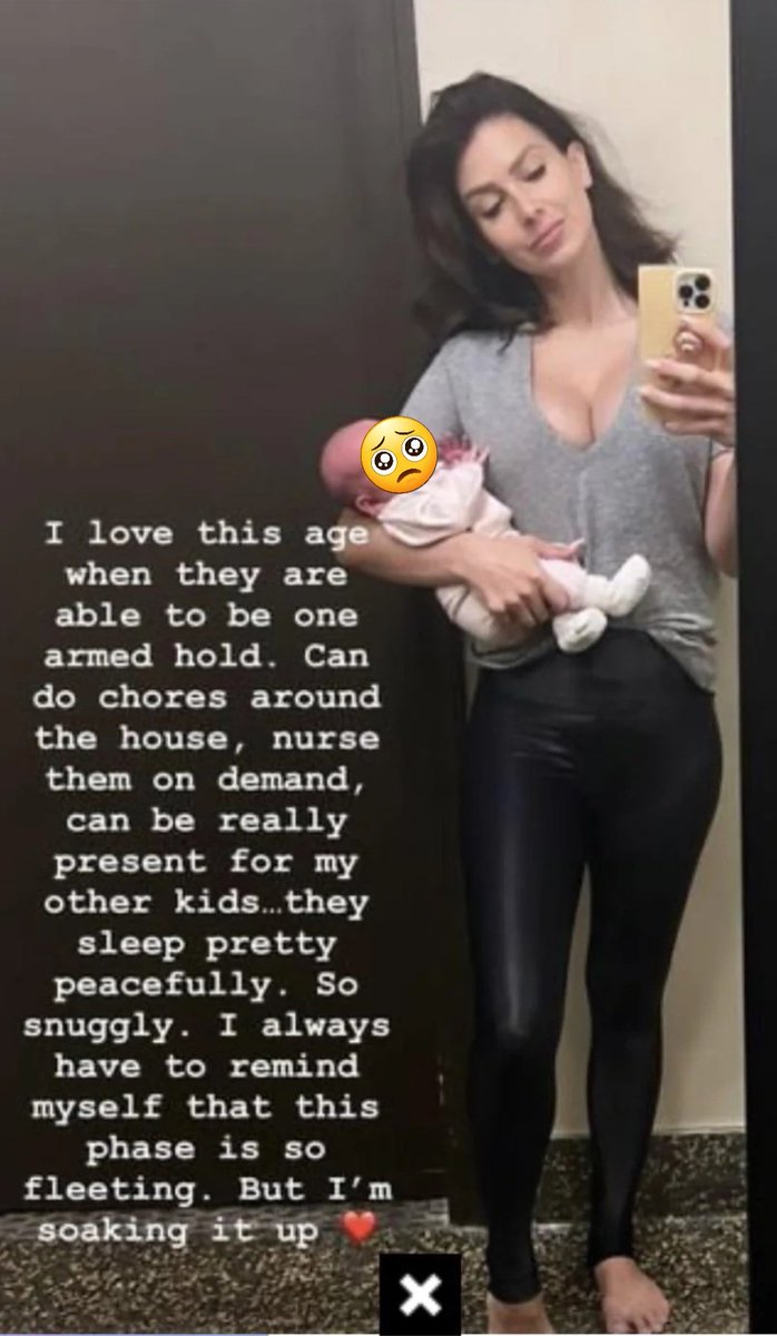 #HilariaBaldwin Thx for pulling your shirt down so far. we can see the cleavage of your fake empty milk bags. Can't let that sweet baby get any attention! What chores are you doing? Present for the 6 other kids😆 That's the nannies' job. WE SEE YOU INVISIBLE NANNIES!! 💕 #Pepino