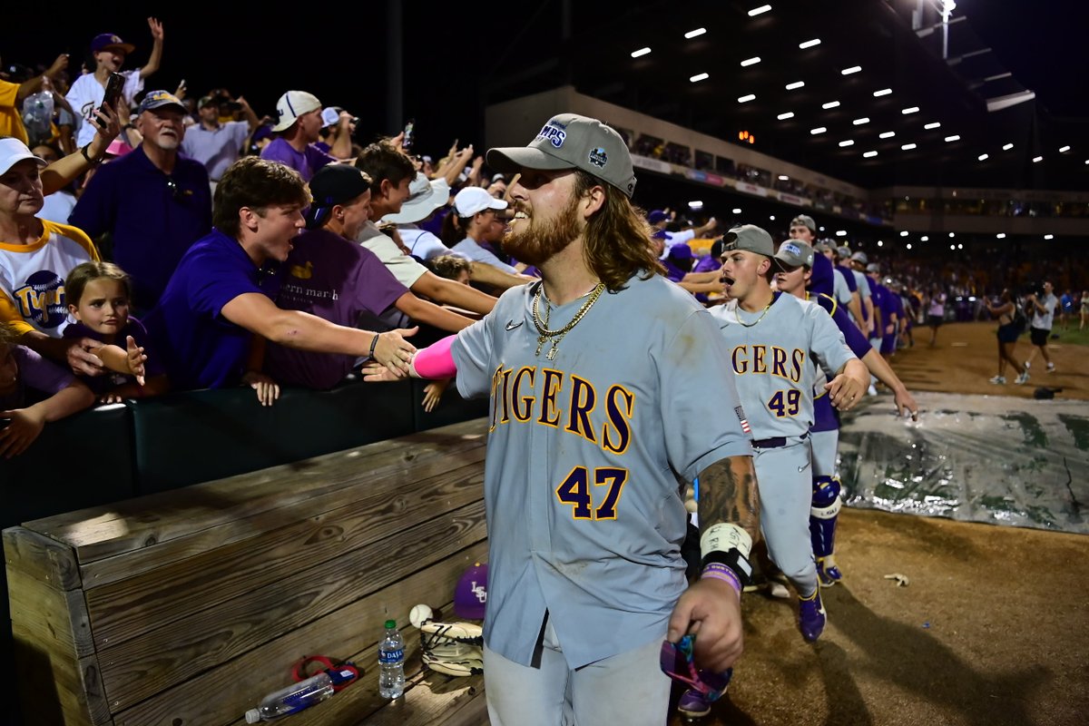 LSU Baseball tweet media