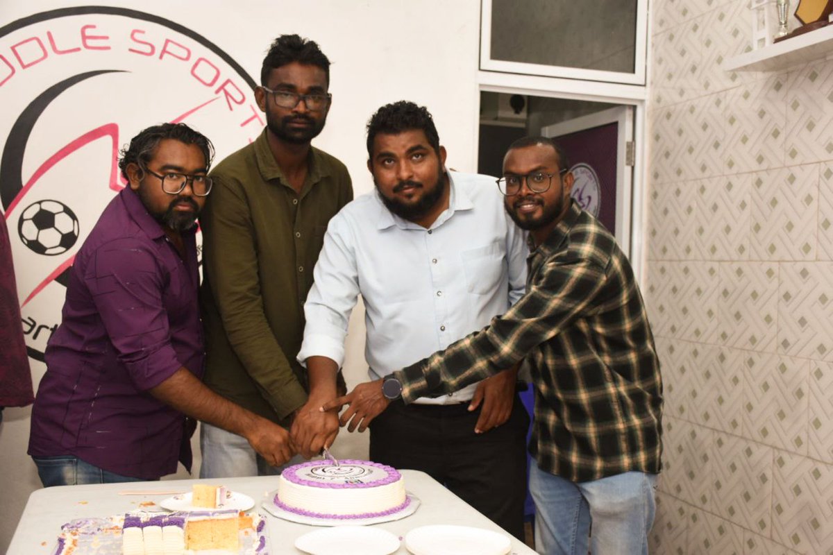 Middle Sports Club tweet media
