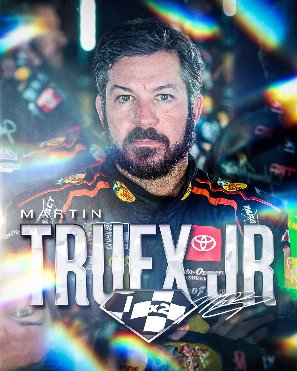 Pour a glass of Sonoma’s finest for @MartinTruex_Jr! 

He wins the #ToyotaSaveMart350 at @RaceSonoma!