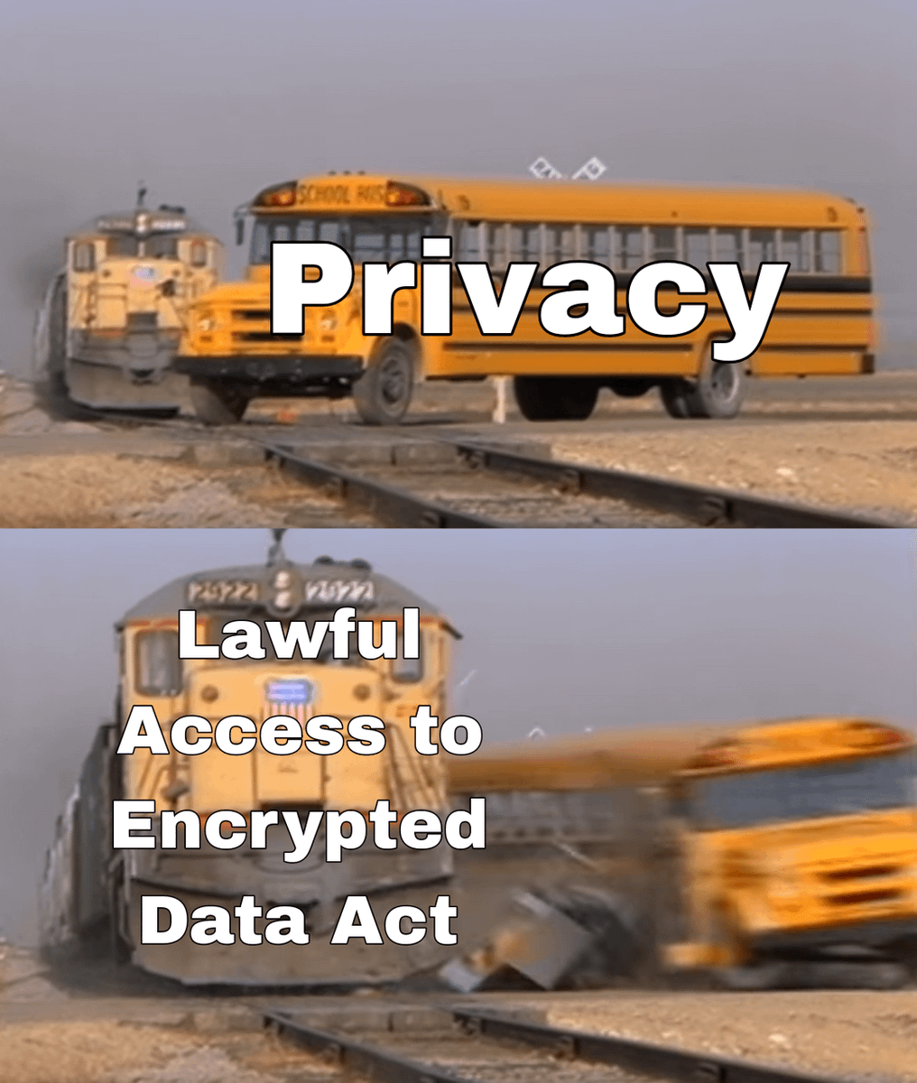 RandomMemesBot's tweet photo. #memes #lmao https://t.co/nBjBHOUCUU