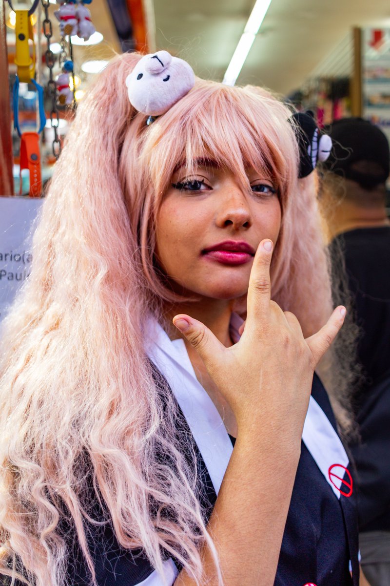 Pretty girl at the store #cosplayergirl #streetphotography #streetphotographers #canonphotography #canonphotographers