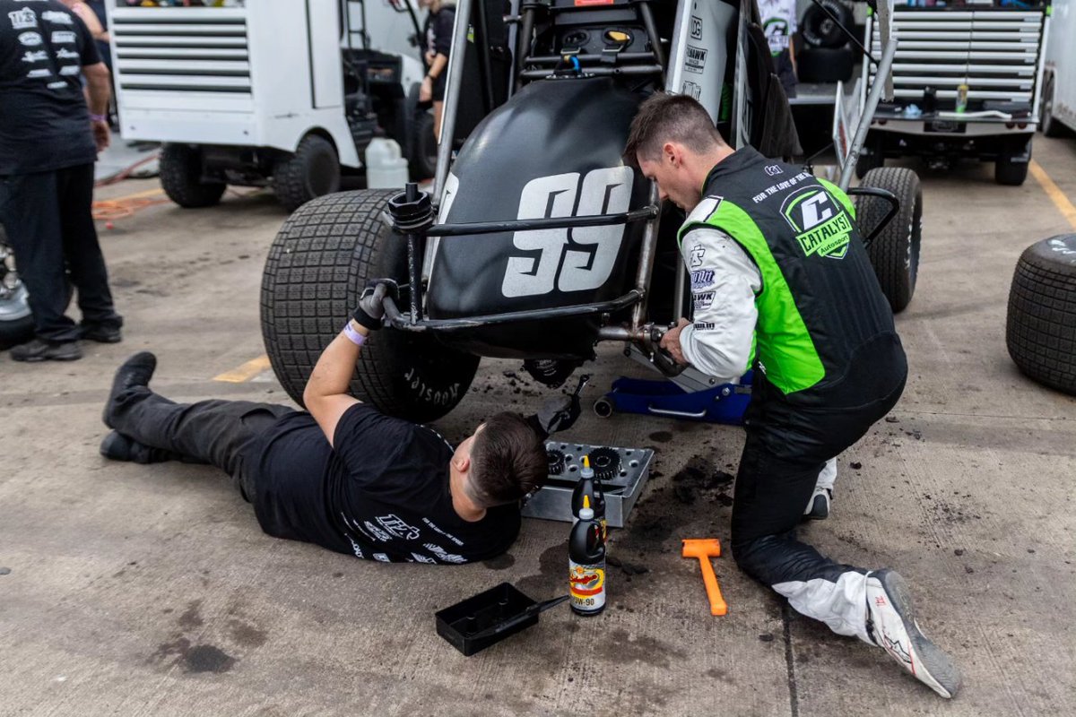 42photographer's tweet photo. Some snaps with the @CatalystAuto99 team last night while the #WorldofOutlaws were in town at @knoxvilleraceway
.
#Studio42 #Studio42RacingPhotos #CatalystAutosport #PullTheWingBack #sprintcars #sprintcarracing #sprintcarlife #dirttrack #dirttrackracing
@RamieSpencer https://t.co/8QxRnaV95H