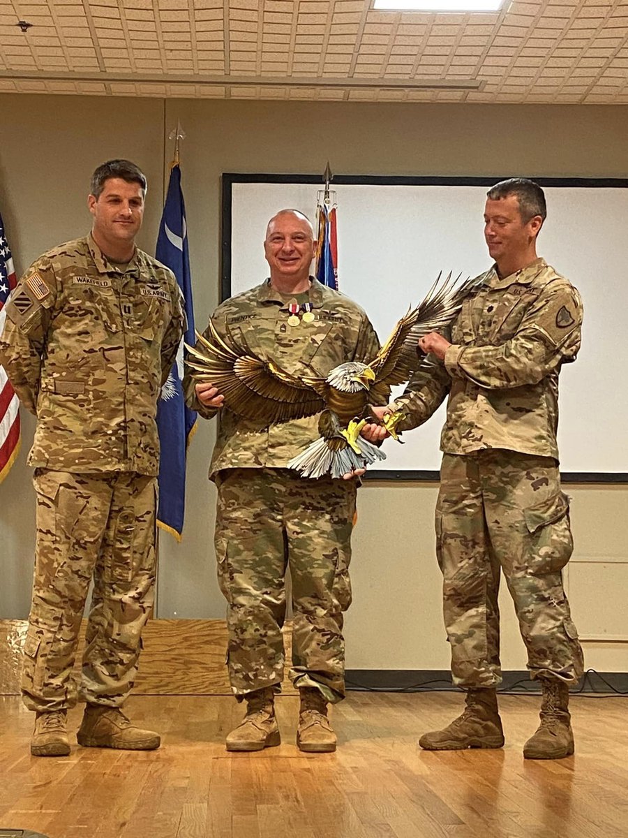 F3LakeMurray's tweet image. T-Claps to @F3Strut AOQ @f3shredder on his retirement after 21 years of service in the South Carolina Army National Guard.

Thank you for your service.
