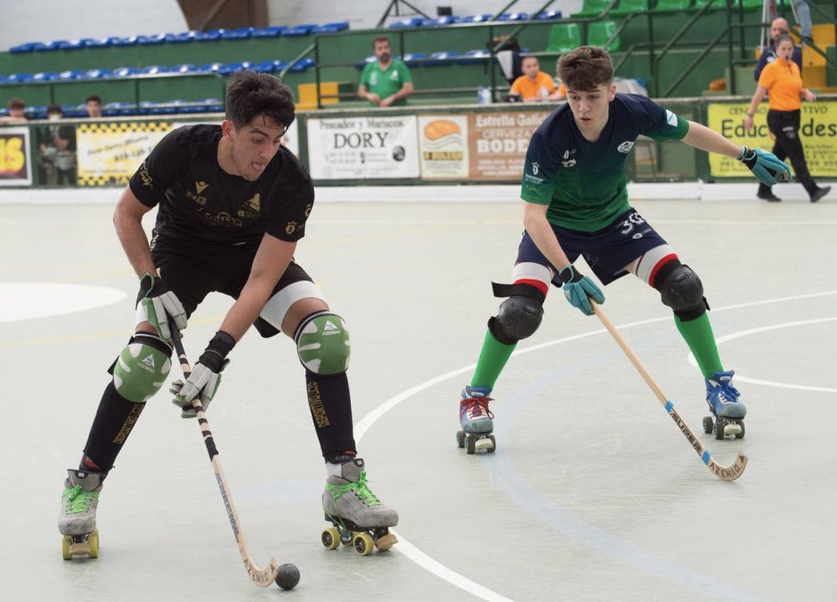 O hóckey tamén lle (nós) fixo pasar malos momentos, deixar o seu equipo de sempre (@HockeyCRaxoi), perder na prórroga o pase á fase final do campionato de españa junior (como choramos, el de impotencia e nós de velo así).
#FinTemapada22_23 4/7