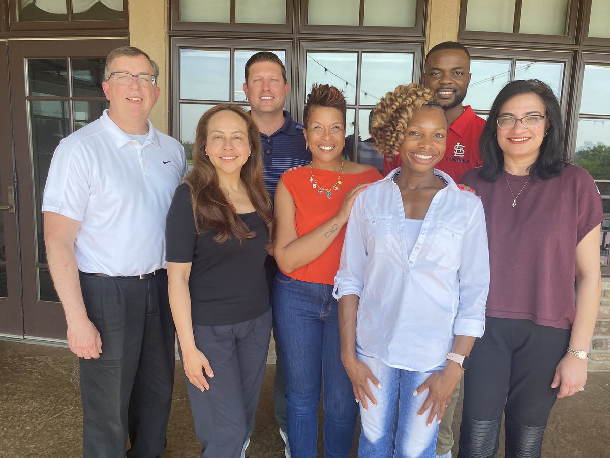 GinaCalder's tweet photo. Thank you, SCC team, for your contributions to our excellence and your commitment to ensure we are fulfilling the promises we make to one another as an extraordinary team and to our patients and community, who deserve extraordinary care. #SCCProud
@BJC_HealthCare @BJCStCharlesCo https://t.co/mB2G94iFFn