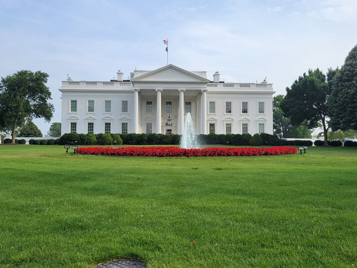 DCLCurations.eth (@dclcurations) on Twitter photo Made it into DC! Excited to be conducting a workshop tomorrow on computational complexity theory, P vs. NP, and zk-proofs for <a href="/btacertified/">Blockchain Training Alliance</a>! Made it into DC! Excited to be conducting a workshop tomorrow on computational complexity theory, P vs. NP, and zk-proofs for <a href="/btacertified/">Blockchain Training Alliance</a>!