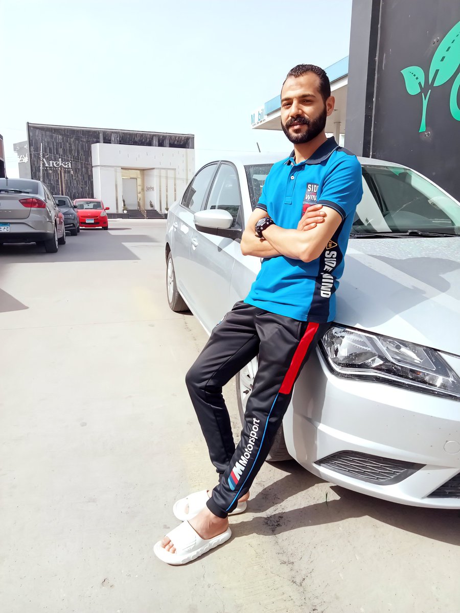 Atef_aboali1995's tweet photo. اللَهمَّ اكفِنَا شرَّ لُطفَاء المَظْهر؛ خُبَثَاء النَّوَاياُّ 💔 https://t.co/4lyK3q05rm