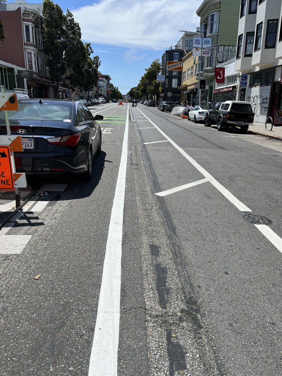 Shorttyshorttt's tweet photo. I’m today’s new Valencia St bike lane news. “I’m just gonna park right here”. @SFMTA_Muni @sfbike https://t.co/A70k2jvkiV