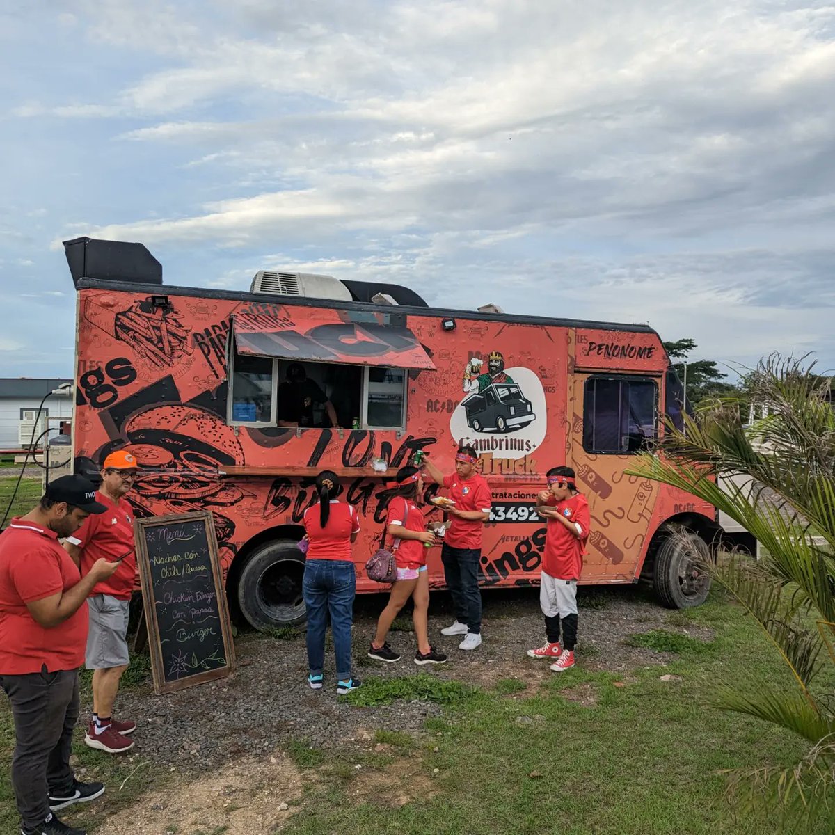 GambrinusPanama's tweet photo. Gambrinus The Truck disponible para todo tipo de eventos o celebraciones privadas, consultas y contrataciones al WhatsApp 6674-3492 https://t.co/k6EEvuT1ZS