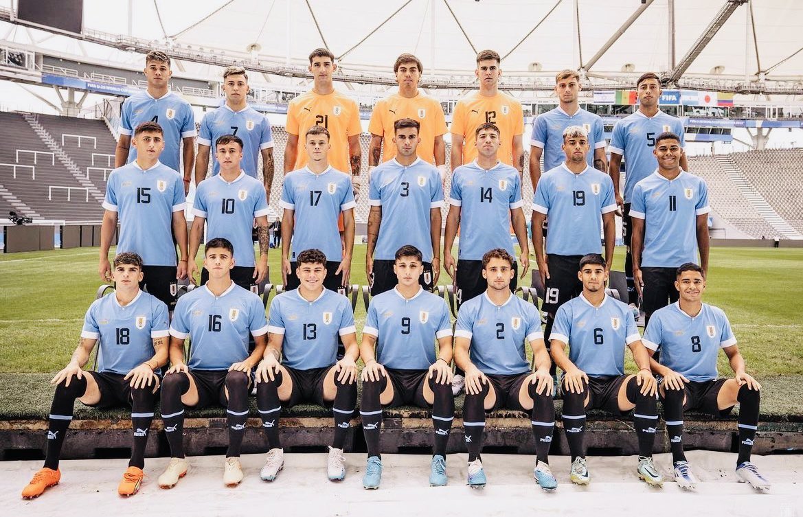 CAMPEONES DEL MUNDO!!!!!

GRACIAS MUCHACHOS POR ESTA ALEGRÍA Y EMOCIÓN INDESCRIPTIBLE, UN PAÍS ENTERO SE LOS AGRADECE.

URUGUAY NOMAAAAAA 🇺🇾🇺🇾🇺🇾🇺🇾🇺🇾🇺🇾🇺🇾🇺🇾🇺🇾🇺🇾🇺🇾🇺🇾🇺🇾🇺🇾🇺🇾🇺🇾🇺🇾🇺🇾🇺🇾🇺🇾🇺🇾🇺🇾