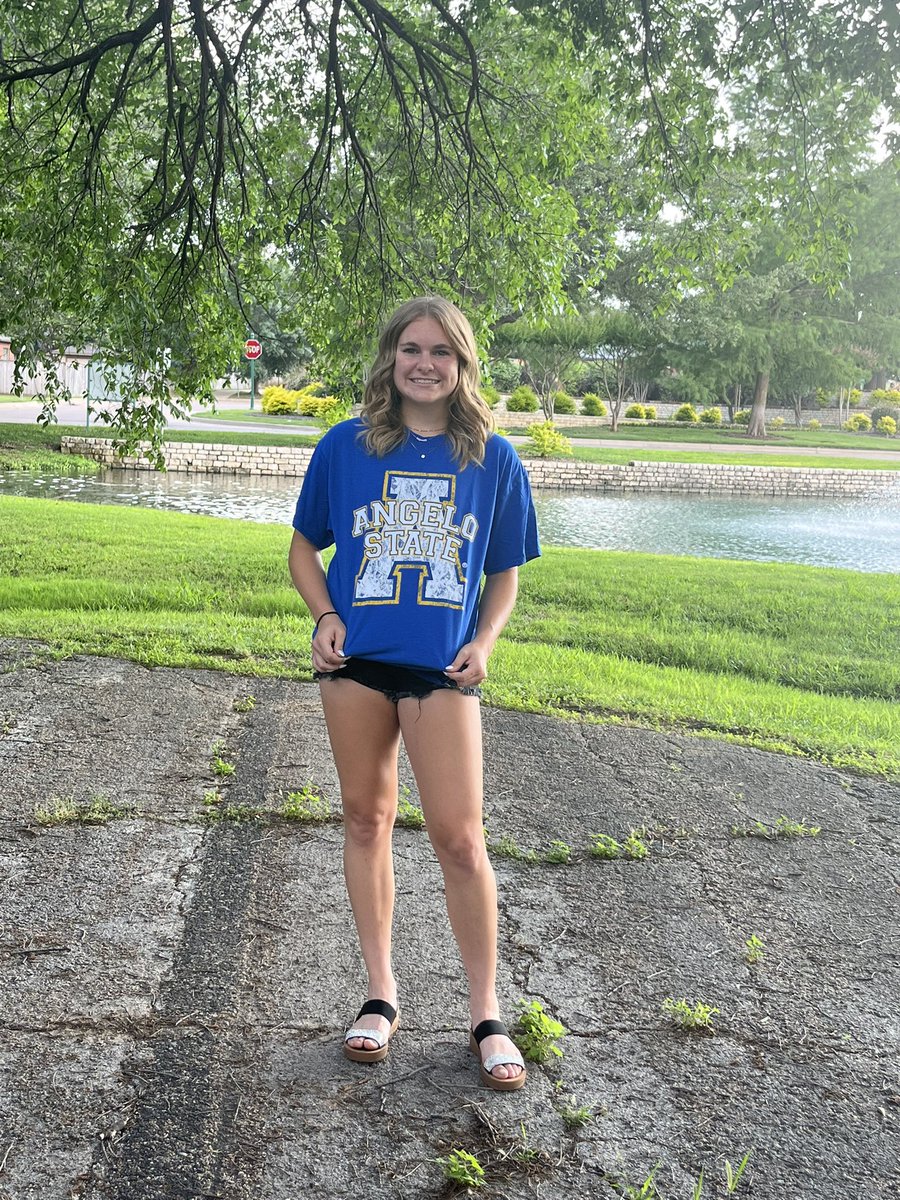 Maddy Bourzikas tweet media