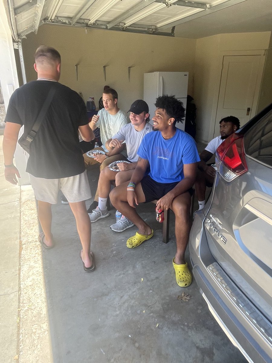 #C5 had a good Sunday together!!! New guys figured out to come for the food &amp; stay for the fellowship!!! Excited about this group!! 🌀5️⃣