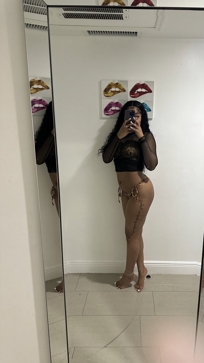 <a href="/diorrdanielle/">DW🥀</a>