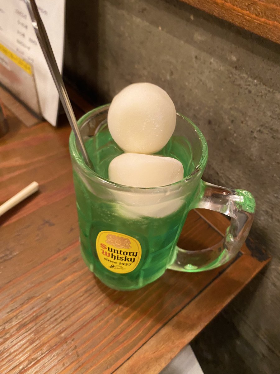 おはようございます🌞

最近全然Twitter見れてないけど今週も頑張りましょう💪
週末食べに行ったお肉と雪見だいふくメロンソーダハイ