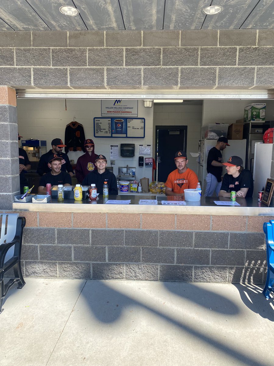 NP_Orioles's tweet photo. Fun weekend at the 34th Annual New Prague Oriole Invitational https://t.co/OuMcvJE2CJ