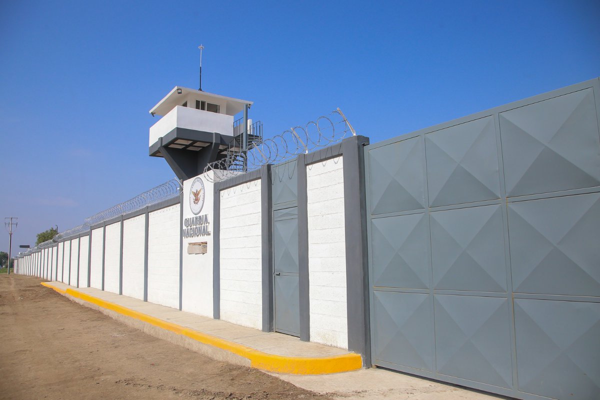 #PoderNoticiaPue

👨‍⚖️ <a href="/SEGOB_mx/">Gobernación</a> y <a href="/Gob_Puebla/">Gobierno de Puebla</a> se suman al fortalecimiento del desarrollo de Acatzingo que impulsa <a href="/arq_abrahan_mj/">Abrahan Martinez Jimenez</a> 👨‍⚖️

👉Destacamento de la <a href="/GN_MEXICO_/">Guardia Nacional</a> será consolidado en breve, promete: <a href="/adan_augusto/">Adán Augusto López H</a>

<a href="/Gob_Acatzingo/">Gobierno Municipal de Acatzingo</a> <a href="/SergioSalomonC/">Sergio Salomón</a> <a href="/SEGOB_mx/">Gobernación</a>  <a href="/carlos_evan/">Carlos Alberto Evangelista</a>