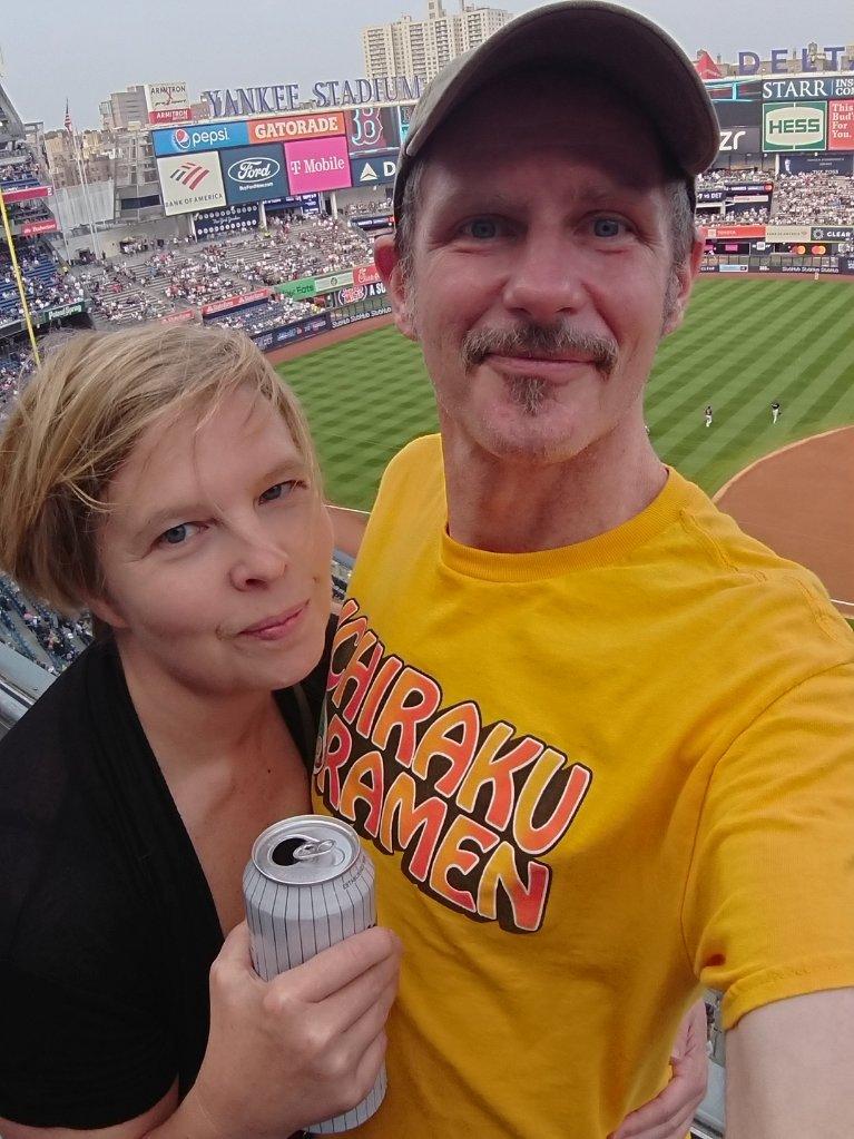 LGehrke801's tweet photo. #RepBX 
Let's go Yankees!
👏👏...👏👏👏 https://t.co/ATYdJXQj8f
