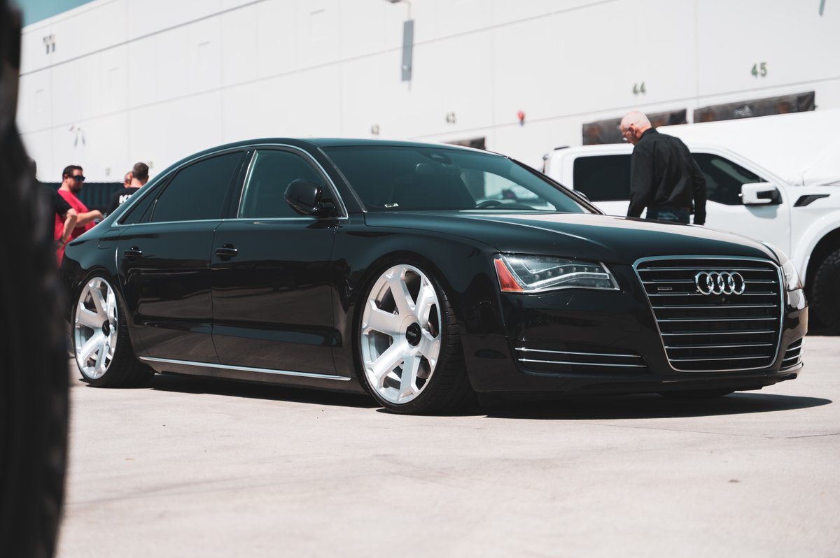 R1Concepts's tweet photo. Keeping it simple and clean. Who doesn't love a big body audi with a good wheel fitment.
☝ Click Link In Bio To Learn More ☝
#STOPPINGTHEWORLD #R1concepts #teamR1 #audi #rotiform #wheelpros https://t.co/zMgARfAowv