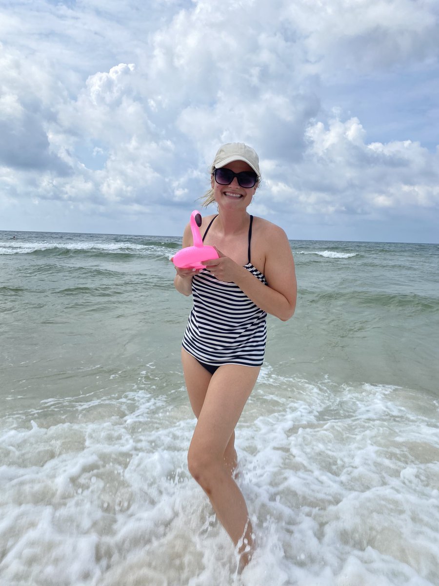 #notsoflatflamingo headed to Gulf Shores for the week!