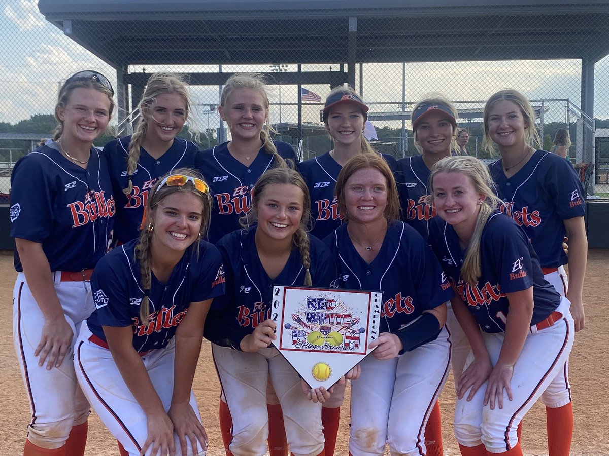 hsb07guin's tweet photo. USA Softball Red, White, and Boom College Exposure Champs.  These girls went 7-0 on the weekend and played some great ball! https://t.co/N6rxifbMbi