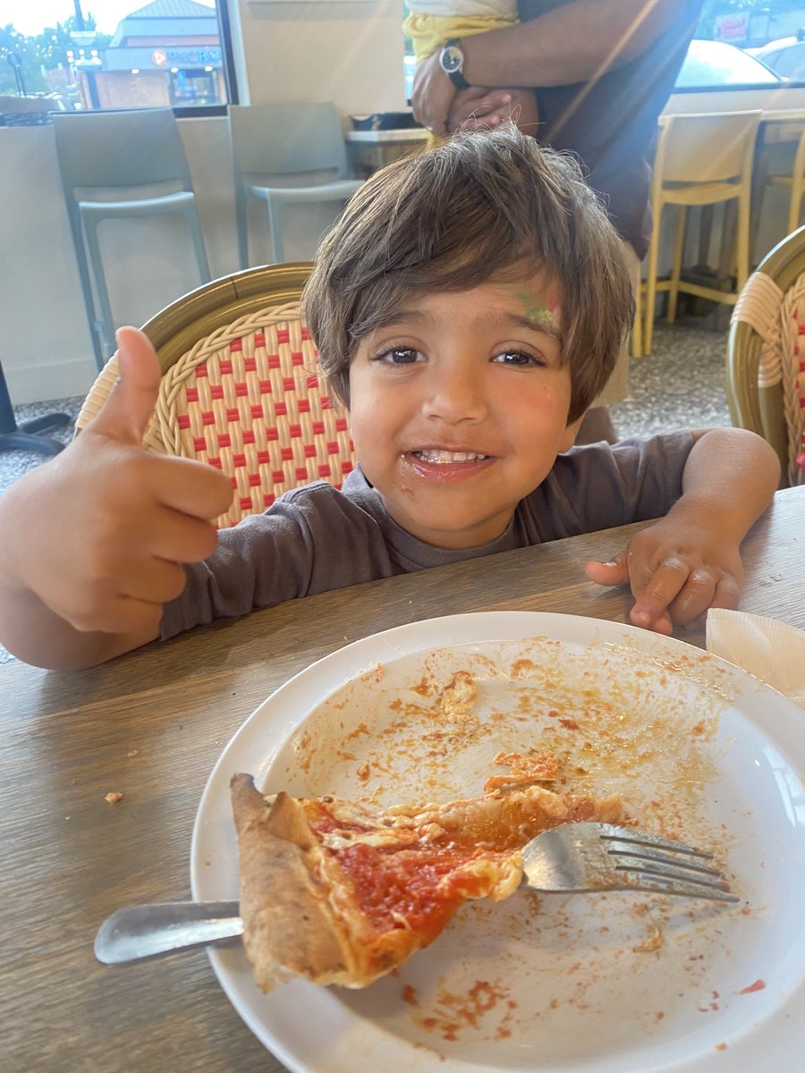SAShaikh92's tweet photo. ⁦@PupatellaPizza⁩’s new poster child! Mikail’s favorite pizza!! #westspringfield https://t.co/WeeeViDNYv